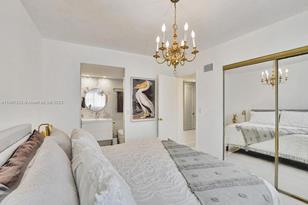 300 Golden Isles Dr, Hallandale Beach, FL 33009 - Photo 42