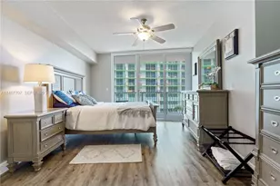 1750 N Bayshore Dr, Miami, FL 33132 - Photo 6