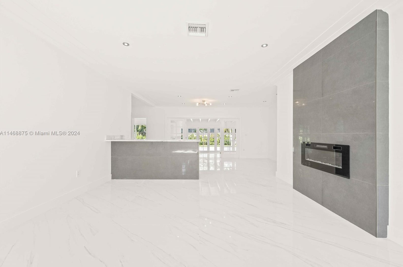 345 Fairway Dr, Miami FL exterior