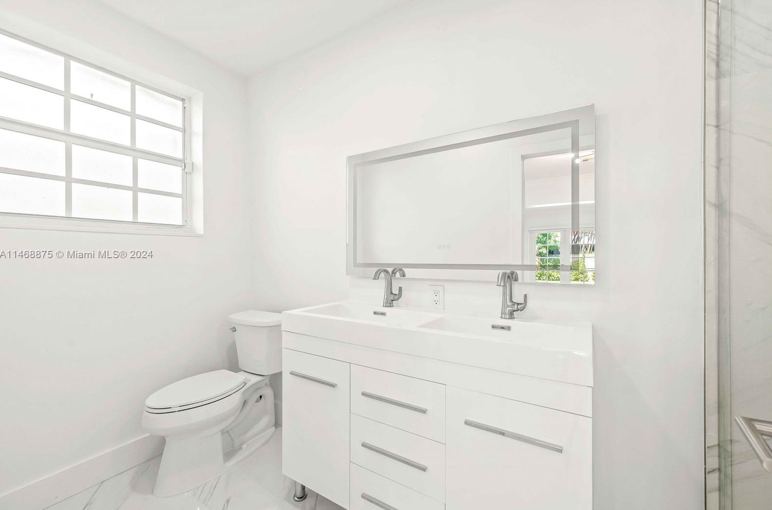 345 Fairway Dr, Miami FL exterior