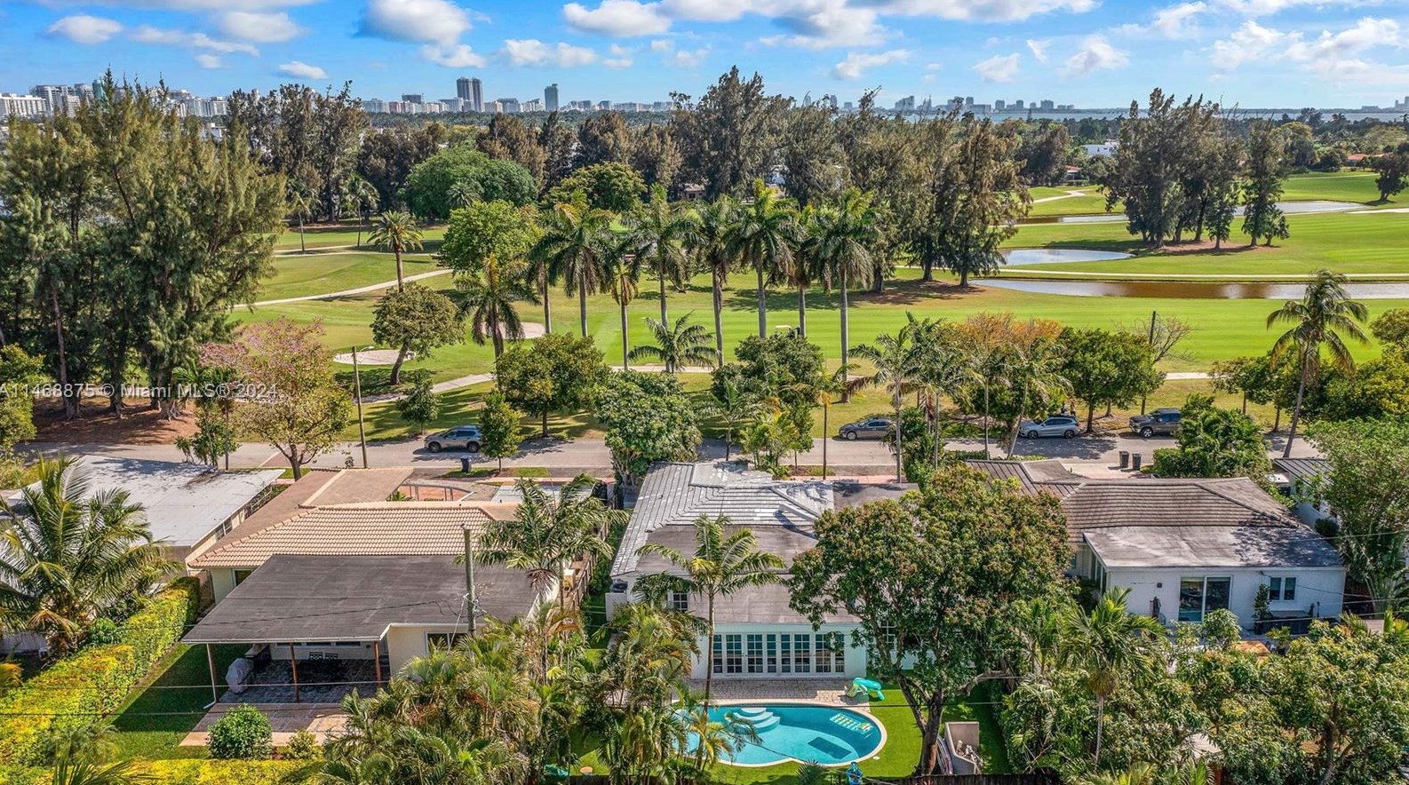 345 Fairway Dr, Miami FL exterior