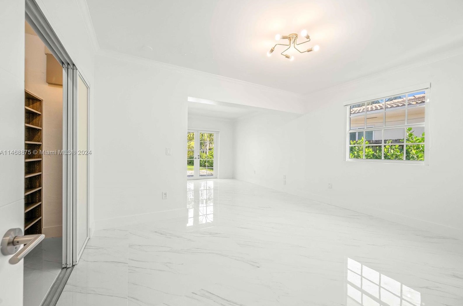 345 Fairway Dr, Miami FL exterior