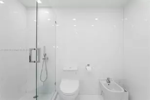 2301 Collins Ave, Miami Beach, FL 33139 - Photo 46