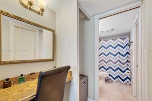 465 Ocean Dr, Miami Beach, FL 33139 - Photo 42