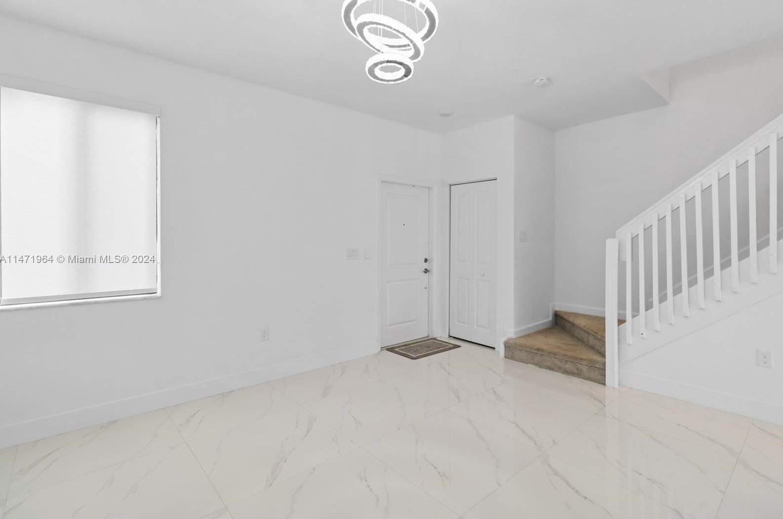 957 211th St, Miami FL  33179-1301 exterior