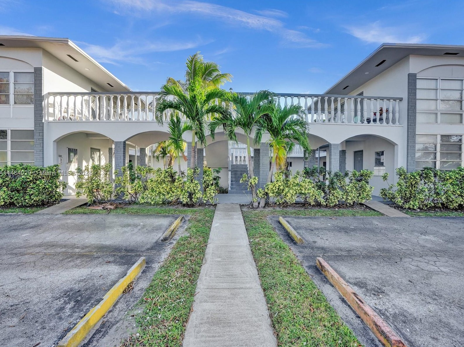 5112 Hollywood Blvd #7, Hollywood, FL 33021