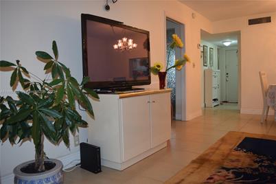 3940 NW 42nd Ave #316, Lauderdale Lakes, FL 33319 - Photo 10