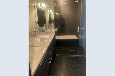 900 Biscayne Blvd #4904, Miami, FL 33132 - Photo 10