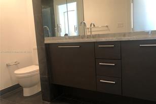900 Biscayne Blvd, Miami, FL 33132 - Photo 8