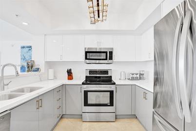 16699 Collins Ave #1908, Sunny Isles Beach, FL 33160 - Photo 6