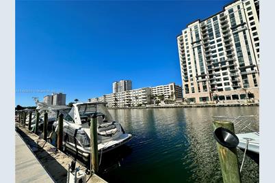 500 Bayview Dr #221, Sunny Isles Beach, FL 33160 - Photo 22