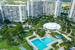 [Address not provided], Hallandale Beach, FL 33009 - Photo 24