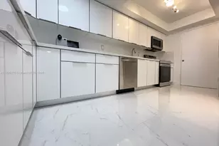 18041 Biscayne Blvd, Aventura, FL 33160 - Photo 4