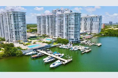 18041 Biscayne Boulv #502, Aventura, FL 33160 - Photo 2