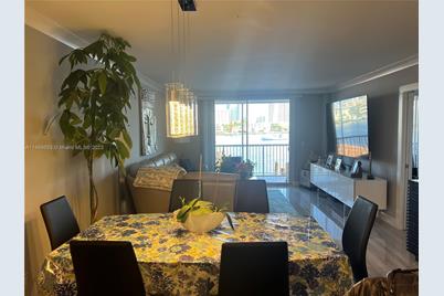 410 Golden Isles Dr #202, Hallandale Beach, FL 33009 - Photo 4