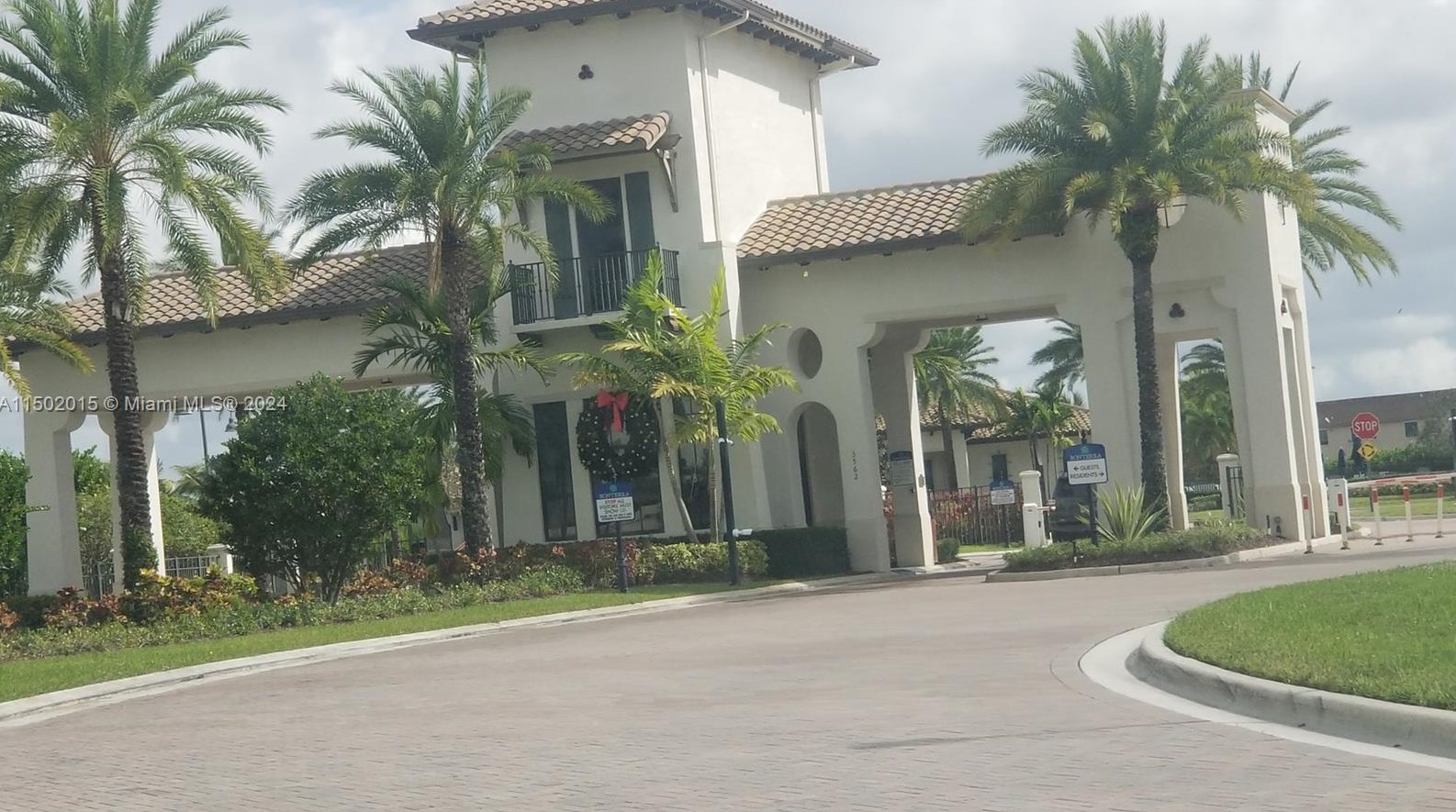 9320 W 33rd Ln #9320, Hialeah, FL 33018