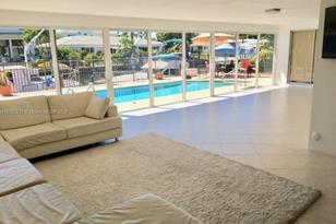 3741 NE 25th Ave, Lighthouse Point, FL 33064 - Photo 2