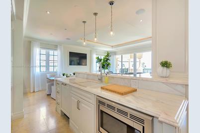 19251 Fisher Island Drive #19251, Fisher Island, FL 33109 - Photo 24