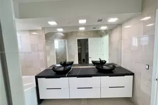 3370 Hidden Bay Dr, Aventura, FL 33180 - Photo 34