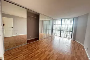 1000 Parkview Dr, Hallandale Beach, FL 33009 - Photo 4