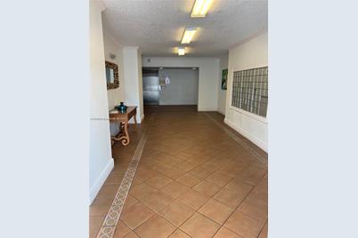 711 N Pine Island Rd #111, Plantation, FL 33324 - Photo 14