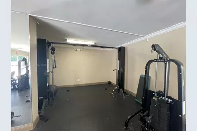 1805 Sans Souci Blvd #302, North Miami, FL 33181 - Photo 30