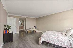 210 174th St, Sunny Isles Beach, FL 33160 - Photo 14