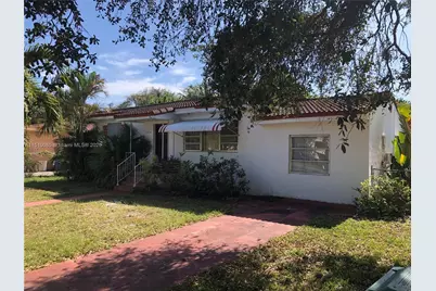 1256 NE 149th St, Miami, FL 33161 - Photo 2