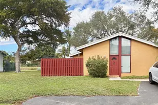 7351 W Sunrise Blvd, Plantation, FL 33313 - Photo 1