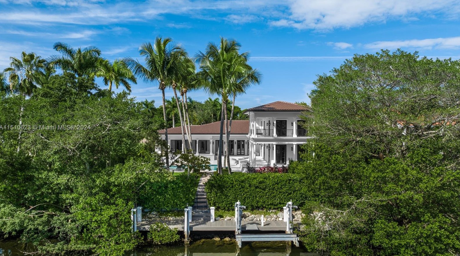 361 Los Pinos Pl, Miami FL 33143-6426 exterior