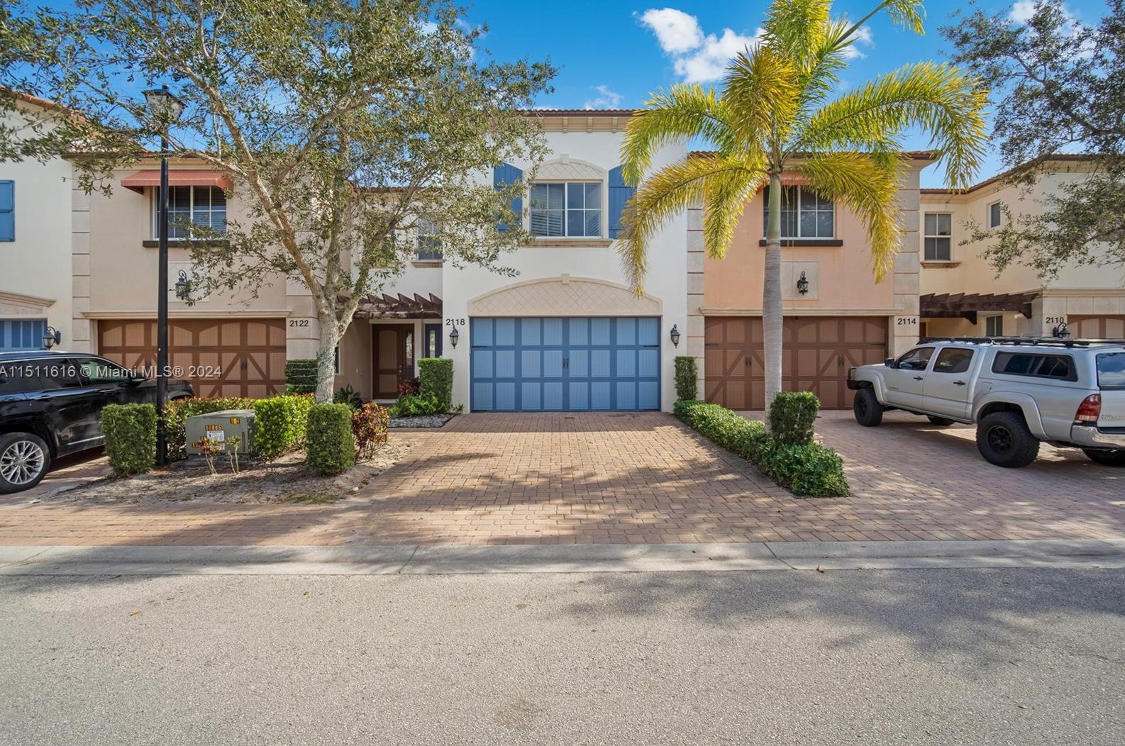 2118 Foxtail View Ct, West Palm Beach, FL 33411-1948