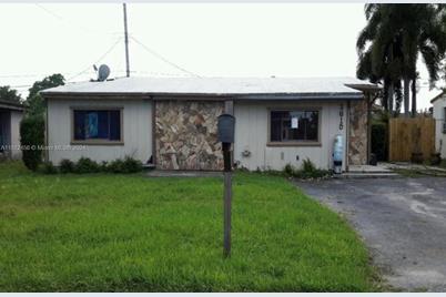 2615 NW 62nd Ave - Photo 1