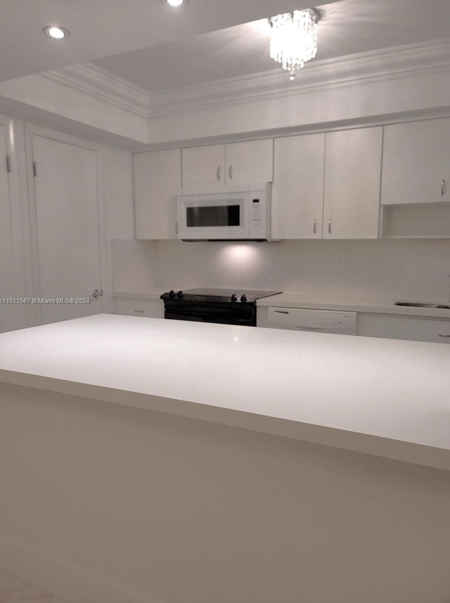 8401 Sw 107th Ave #260e, Miami, FL