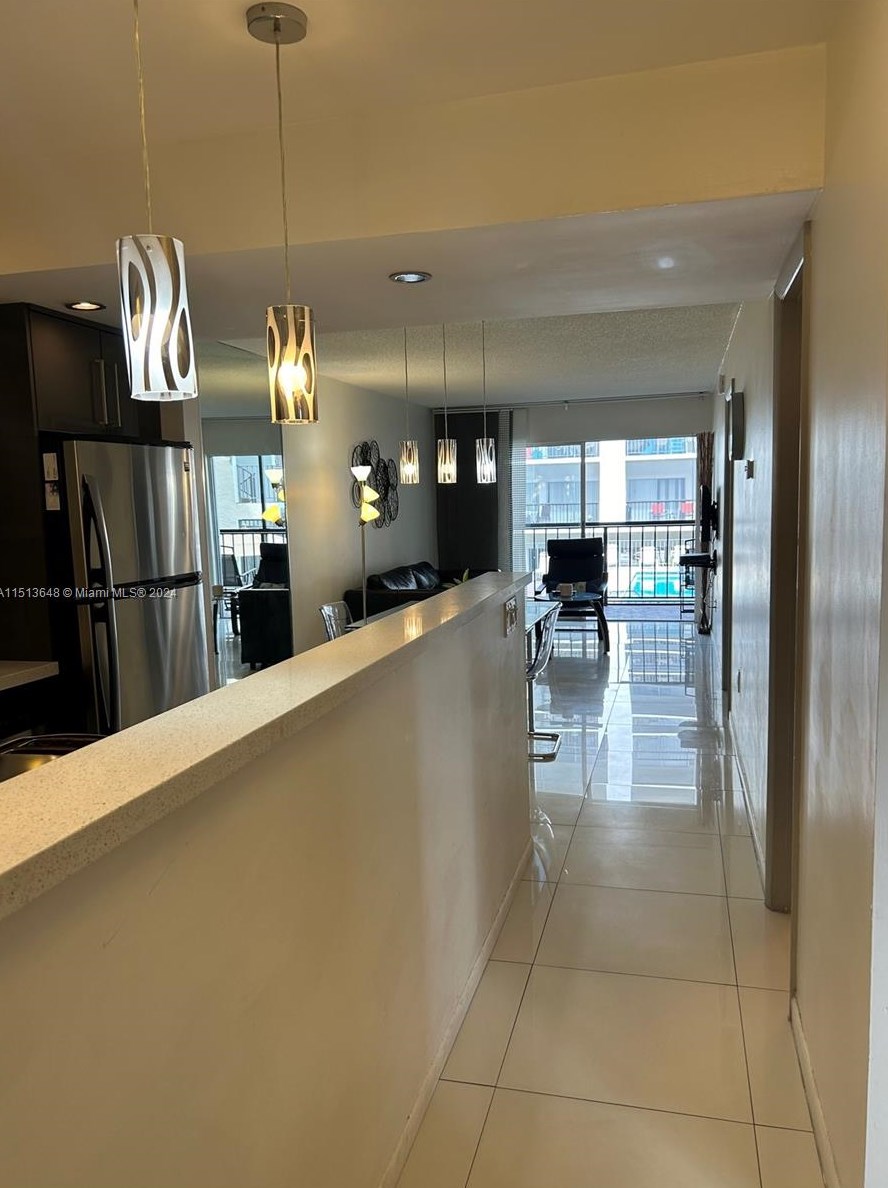 201 178th Dr #215, Miami, FL 33160