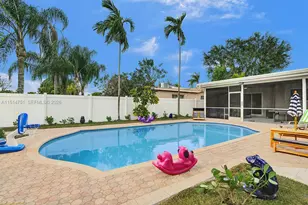 5500 Cleveland St, Hollywood, FL 33021 - Photo 1