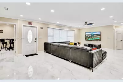 5500 Cleveland St, Hollywood, FL 33021 - Photo 16