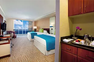 18001 Collins Ave, Sunny Isles Beach, FL 33160 - Photo 6