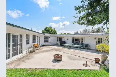 5901 SW 160th Ave, Southwest Ranches, FL 33331 - Photo 4