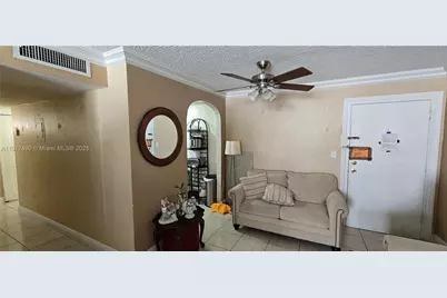606 W 81st St #117, Hialeah, FL 33014 - Photo 4