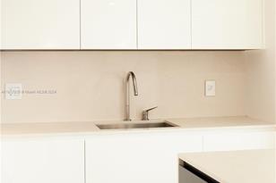 7944 Fisher Island Dr - Photo 18