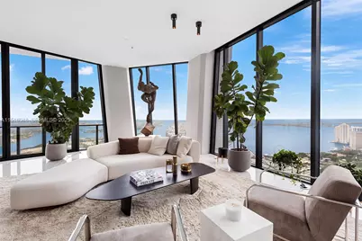 1000 Biscayne Blvd #5501, Miami, FL 33132 - Photo 1