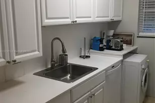 1620 Pennsylvania Ave, Miami Beach, FL 33139 - Photo 8