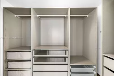 5875 Collins Ave #1102, Miami Beach, FL 33140 - Photo 18