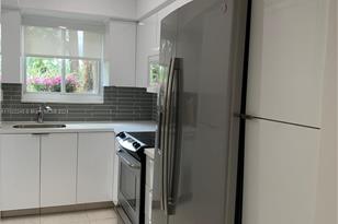 20440 NE 34th Ct - Photo 12