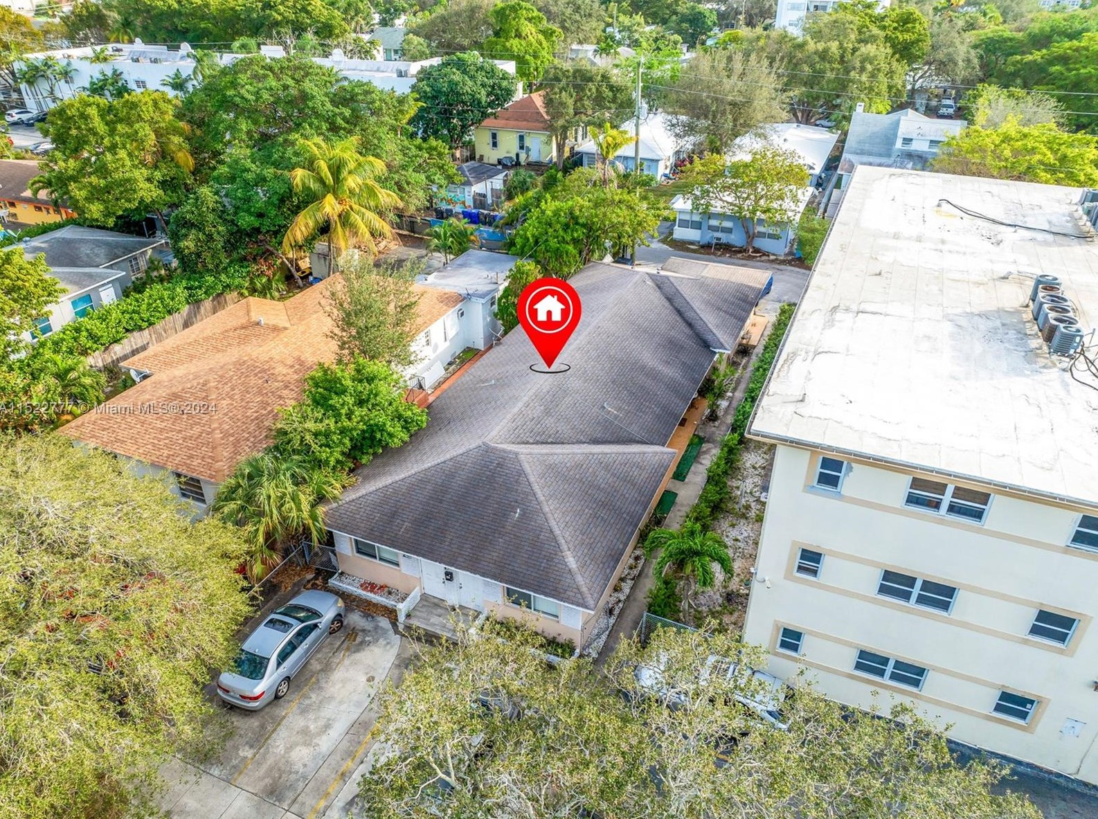 1942 Monroe St, Hollywood, FL 33020-5036