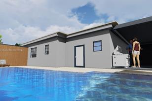 205 Fairway Dr, Miami FL  33141-2416 exterior