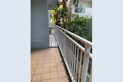 947 Lenox Ave #204, Miami Beach, FL 33139 - Photo 2