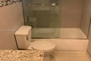 947 Lenox Ave., Miami Beach, FL 33139 - Photo 10
