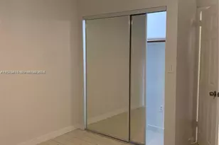 947 Lenox Ave., Miami Beach, FL 33139 - Photo 6