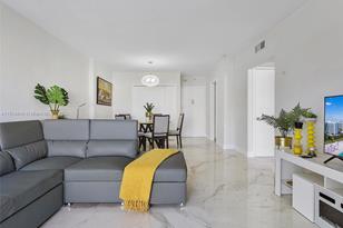 400 Kings Point Dr - Photo 8